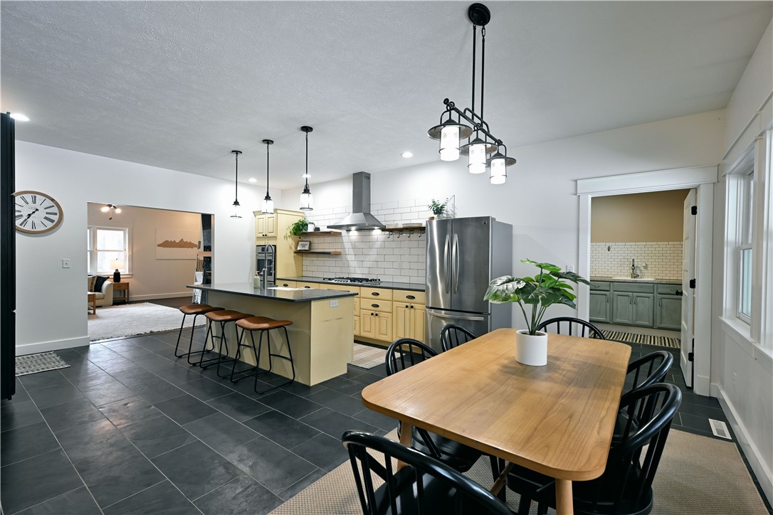1860 13 1/4 Avenue Property Photo 22