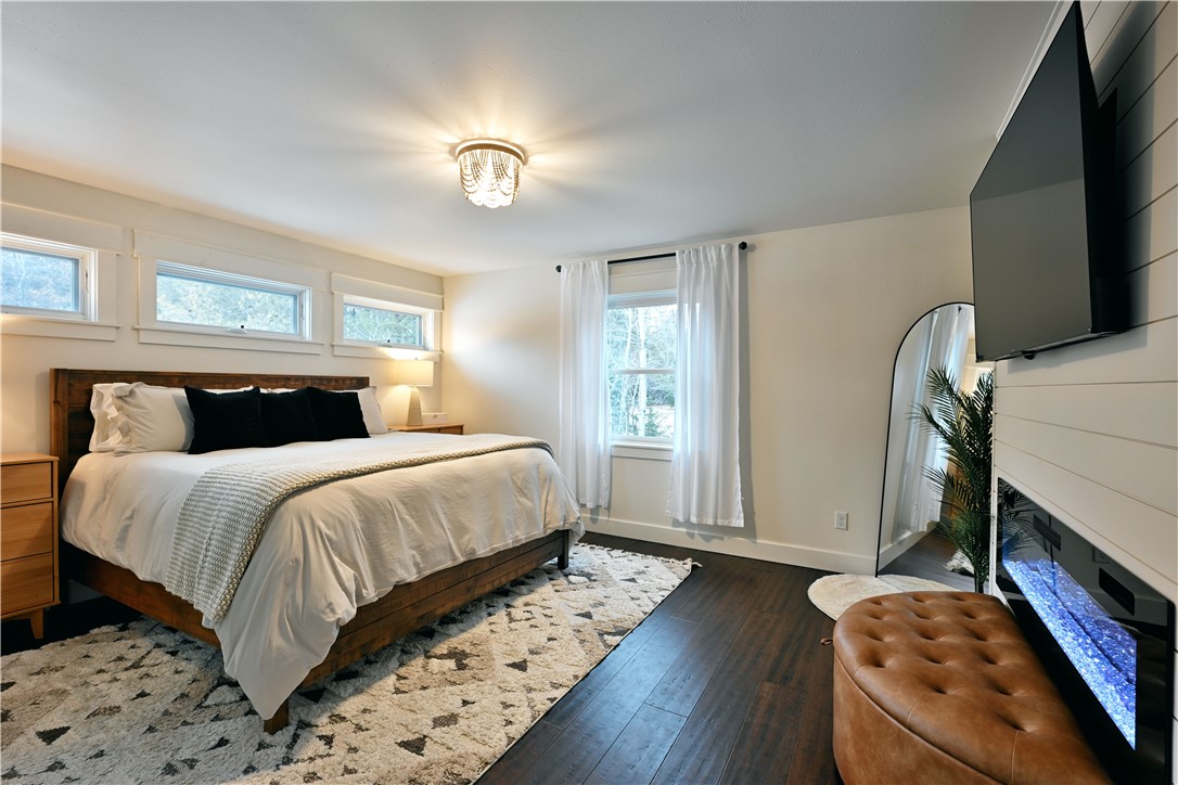 1860 13 1/4 Avenue Property Photo 31