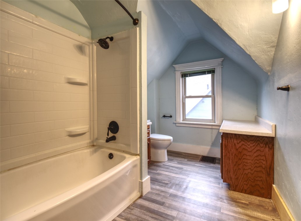 2737 3rd Street Property Photo 19