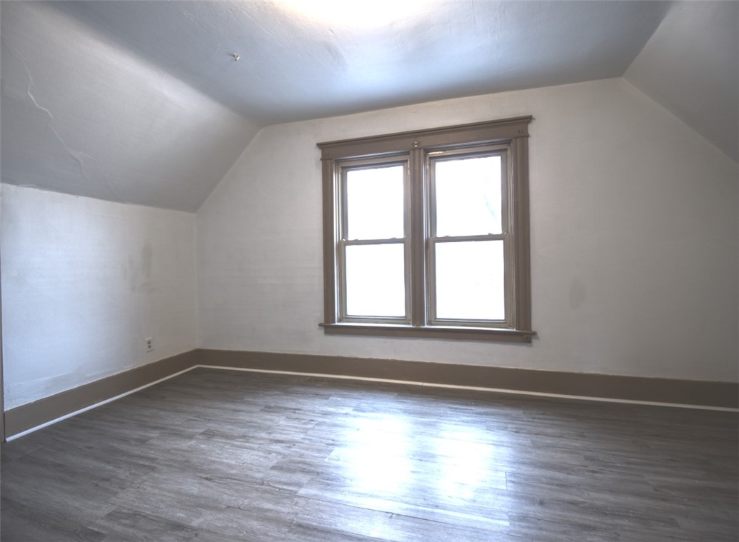2737 3rd Street Property Photo 22