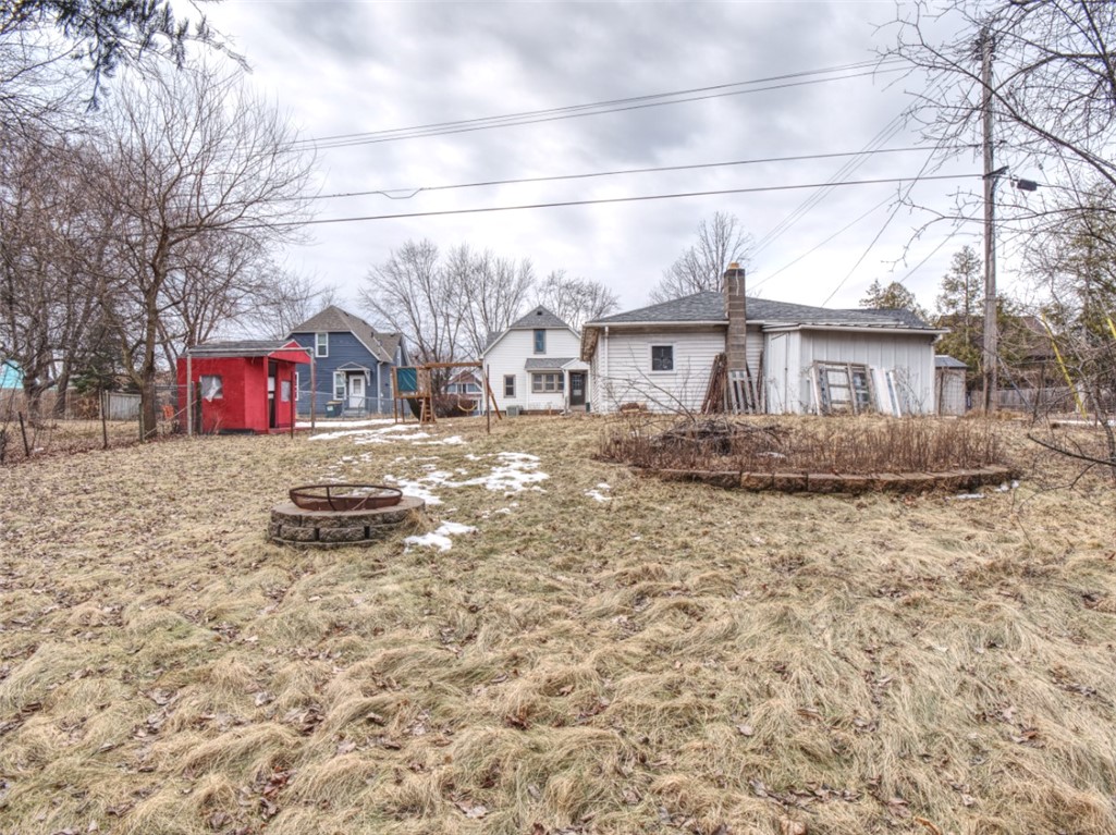2737 3rd Street Property Photo 29