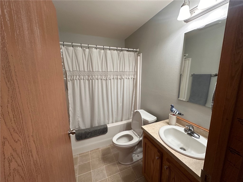 13677 W Lenroot Lane Property Photo 13