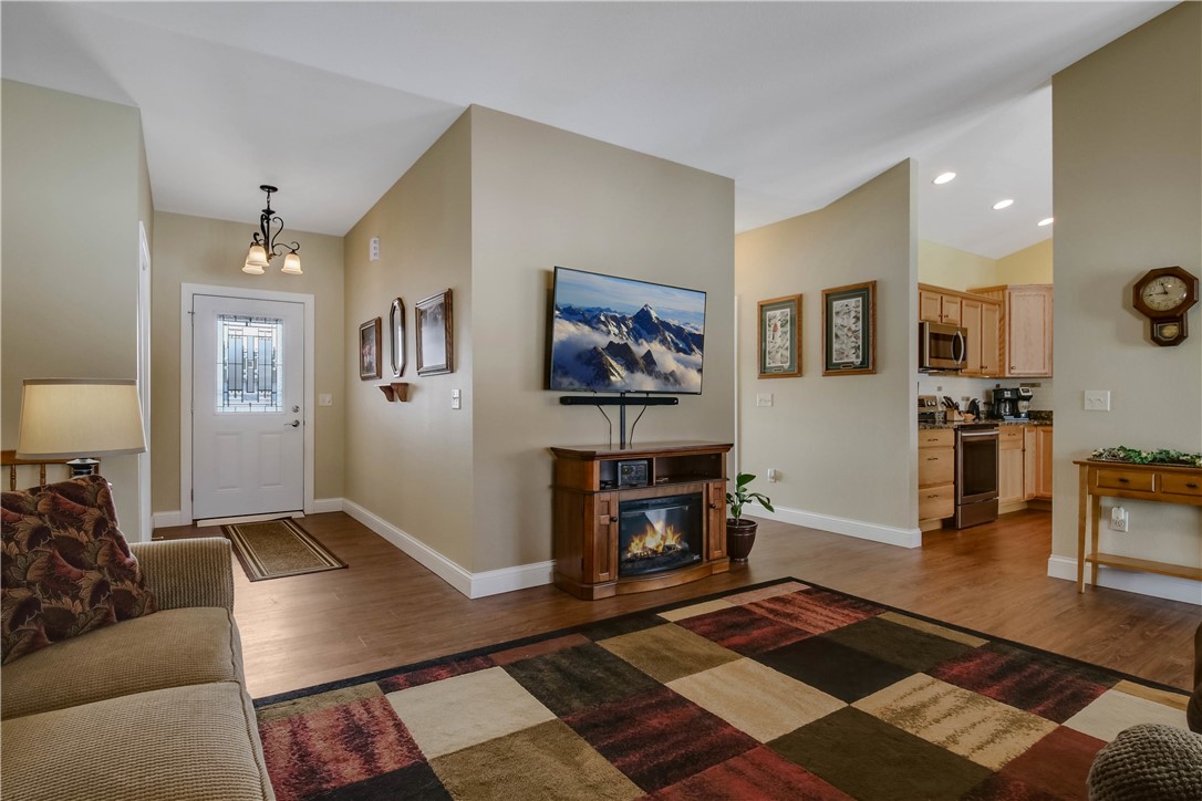 2737 9th Avenue Property Photo 15