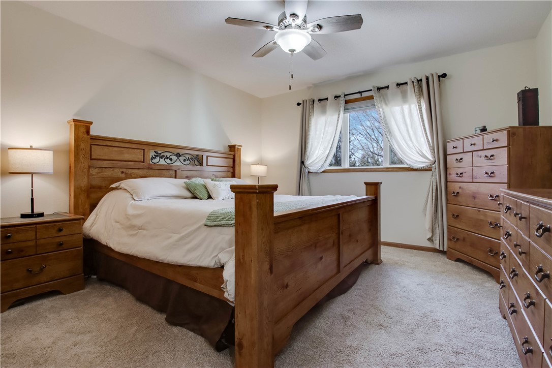 5568 166th Street Property Photo 16