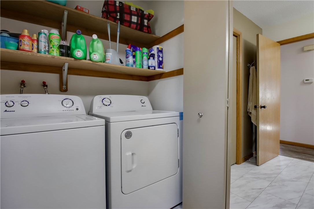 5568 166th Street Property Photo 20