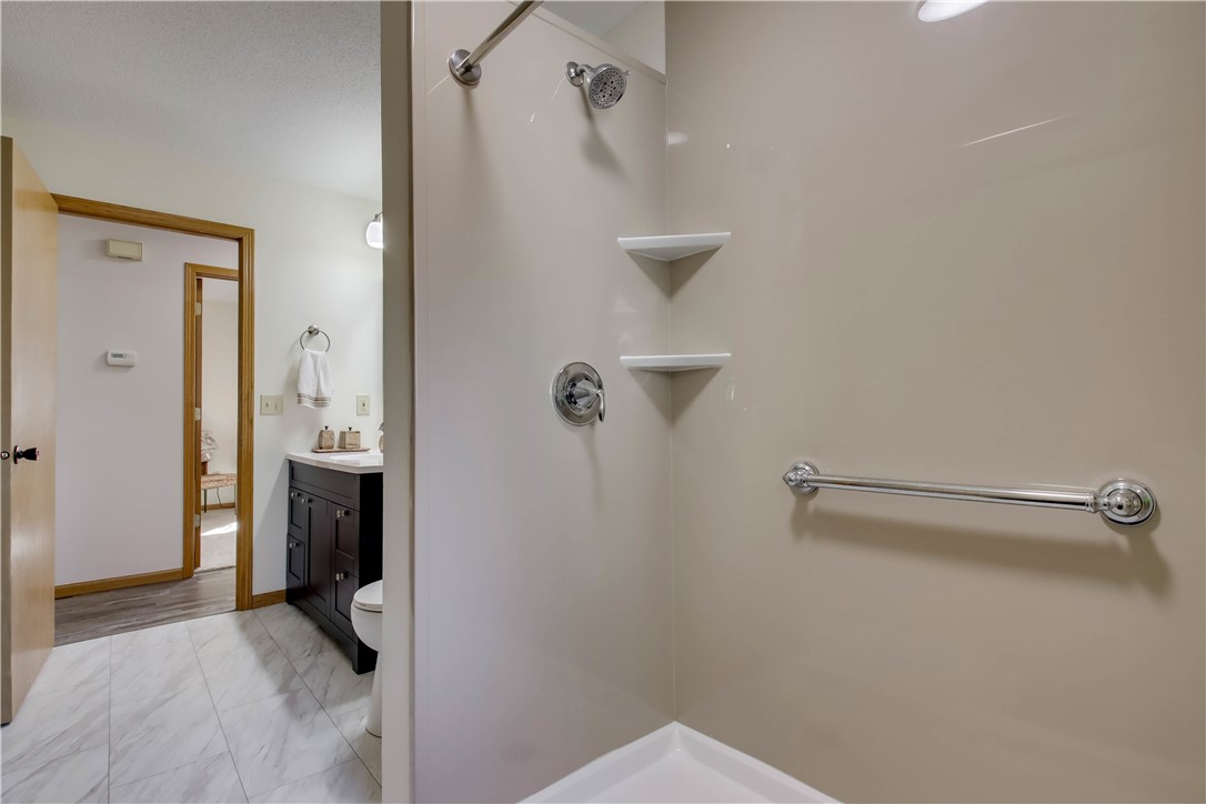 5568 166th Street Property Photo 21