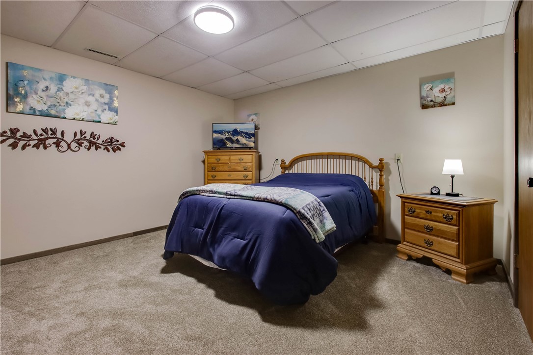 5568 166th Street Property Photo 22