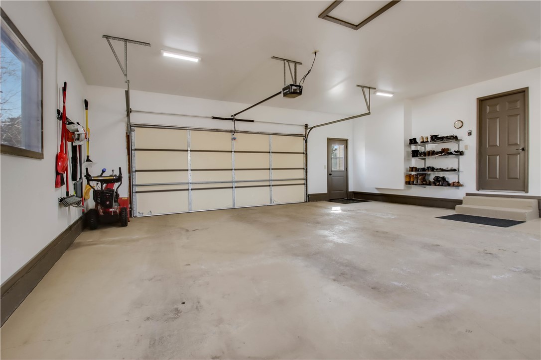 5568 166th Street Property Photo 27