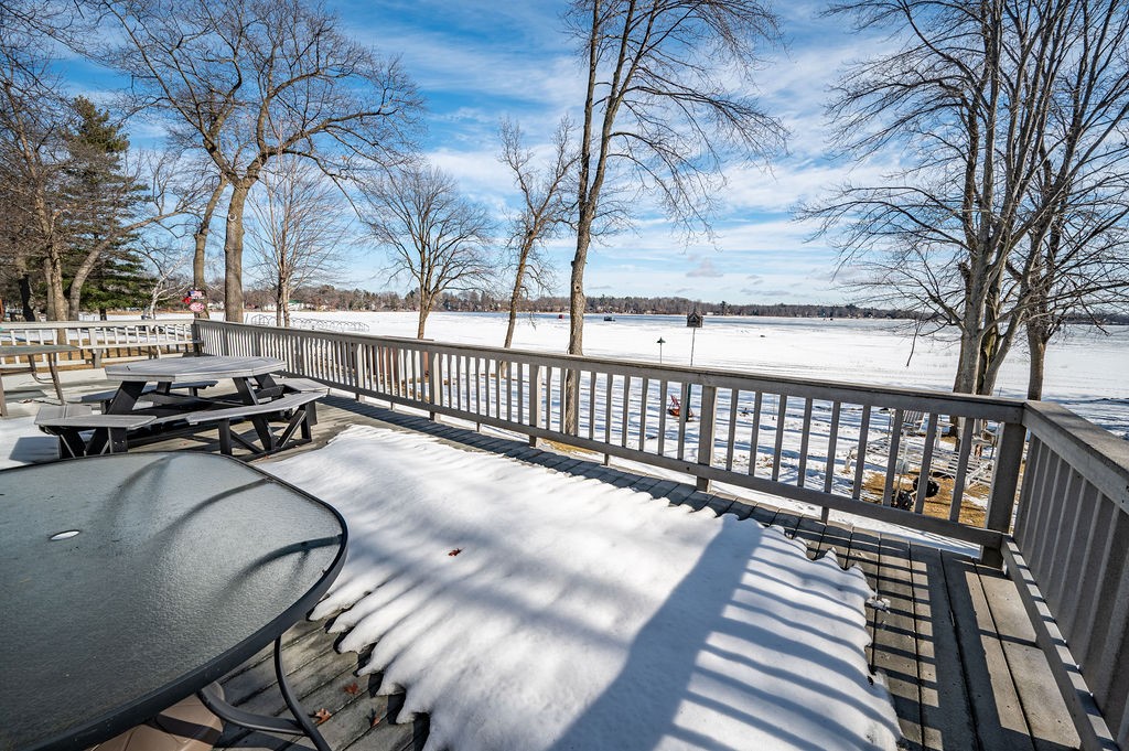 788 Magnor Lake Lane Property Photo 4