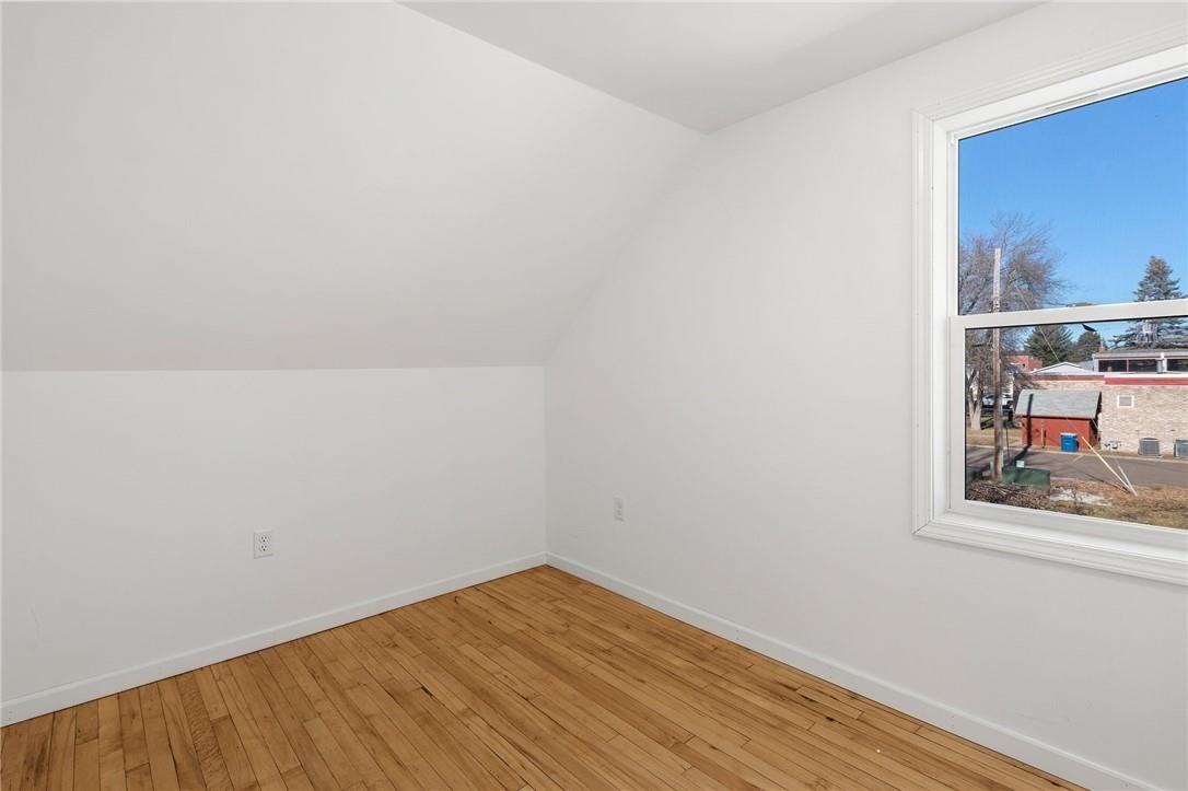 7430 Birch Street W Property Photo 27