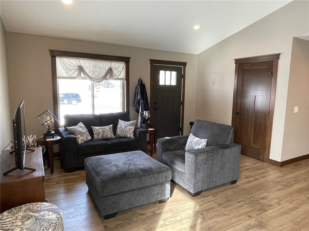 2374 Sugar Maple Street Ne Property Photo 10