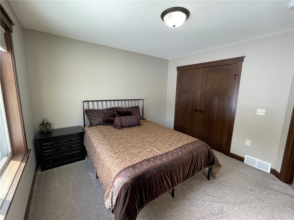 2374 Sugar Maple Street Ne Property Photo 13