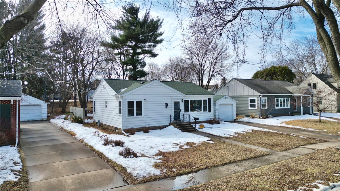 1625 Fairway Street Property Photo 3