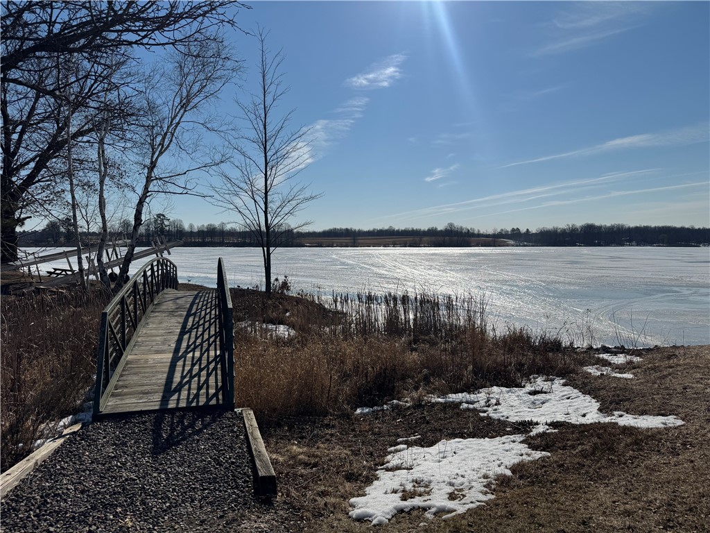Unit 3 252nd Court Property Photo
