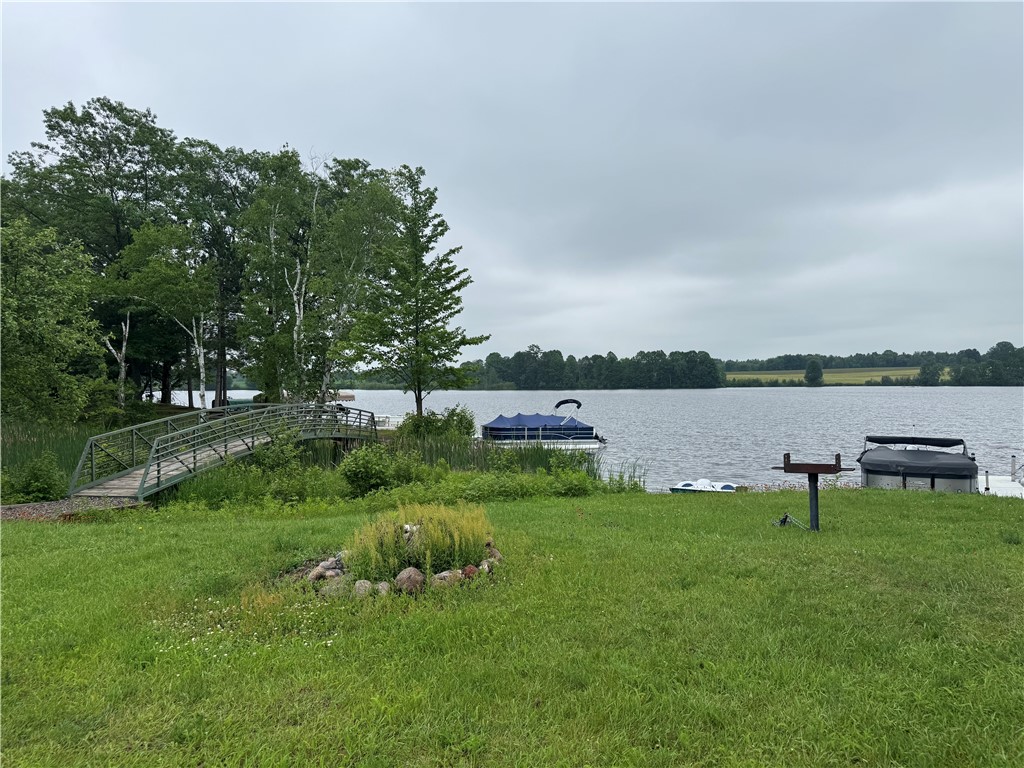 Unit 3 252nd Court Property Photo 4