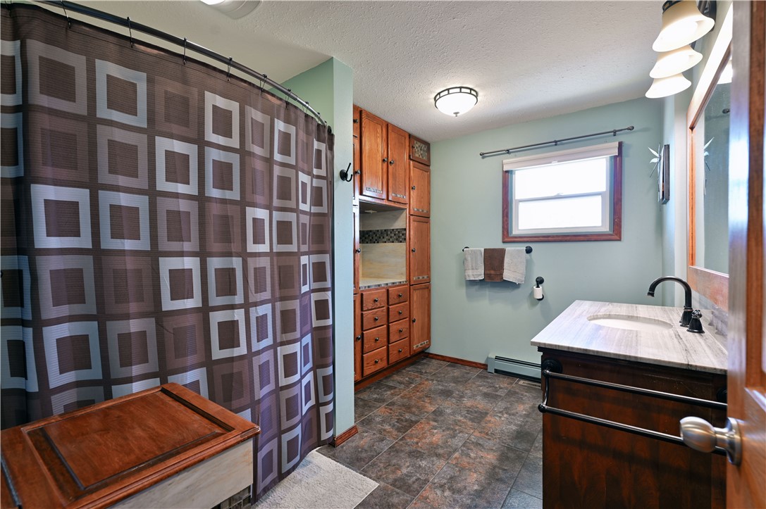 2451 25th Avenue Property Photo 18