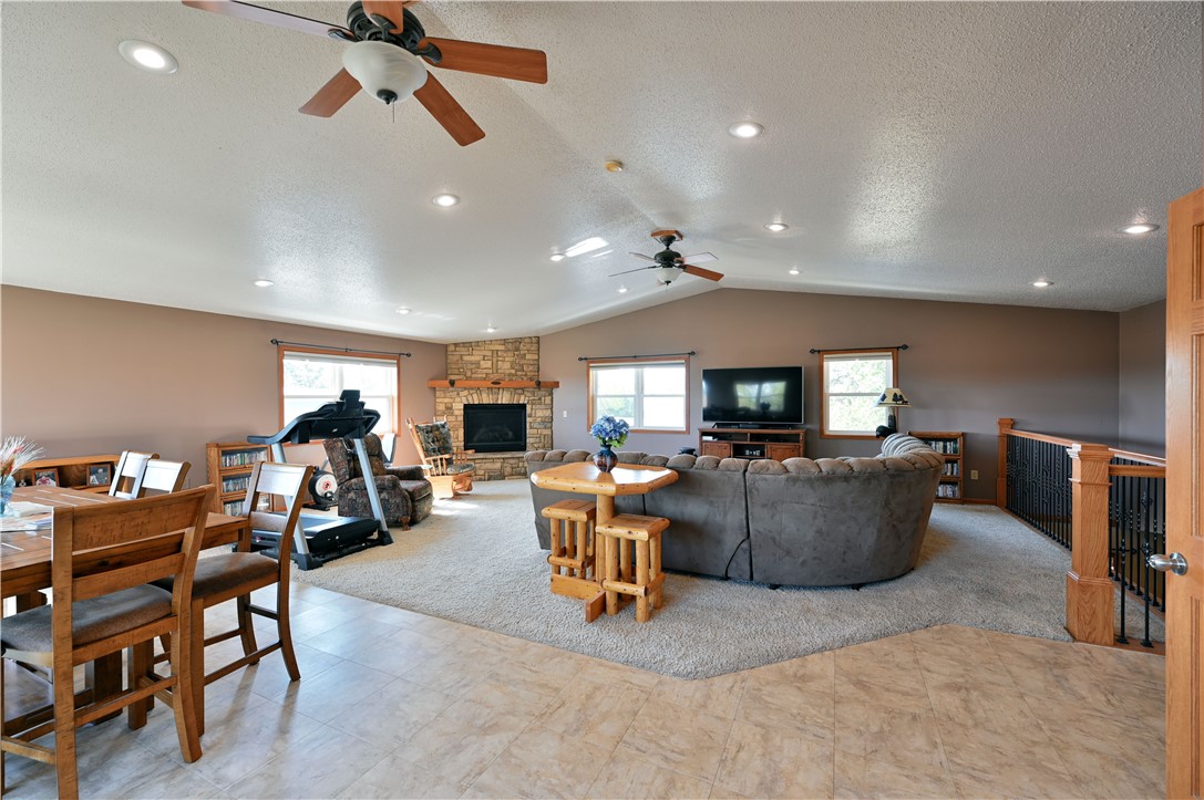 2451 25th Avenue Property Photo 22