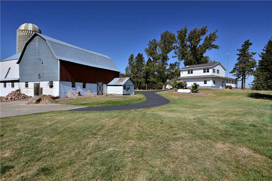 2451 25th Avenue Property Photo 39