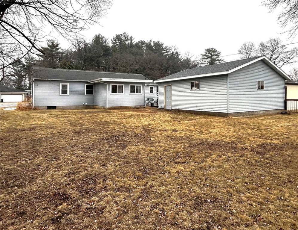 2710 Rudolph Rd Property Photo 4