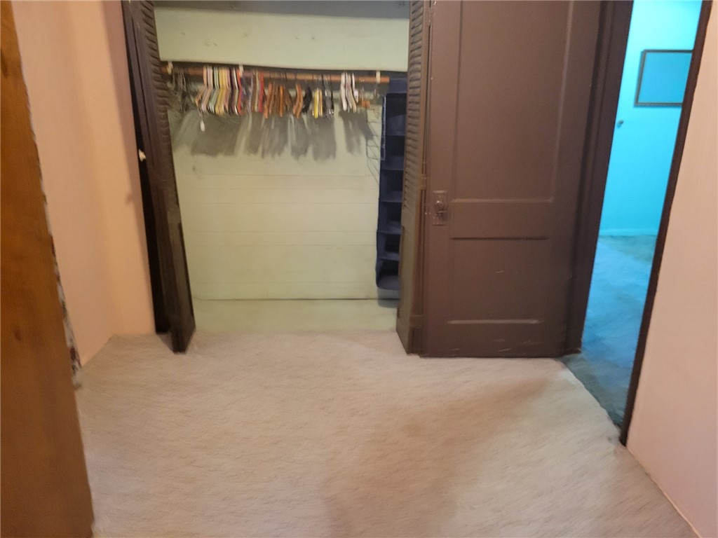 105 W Hazel Street Property Photo 14