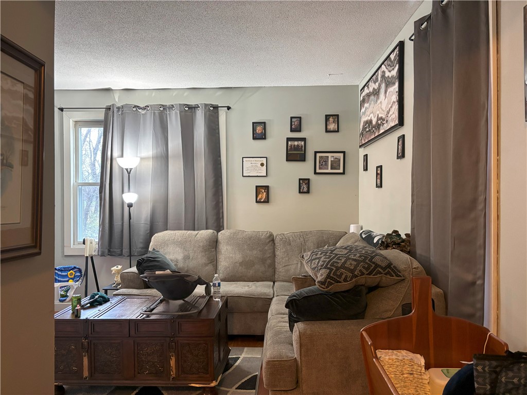 51 State Road 35 Property Photo 6