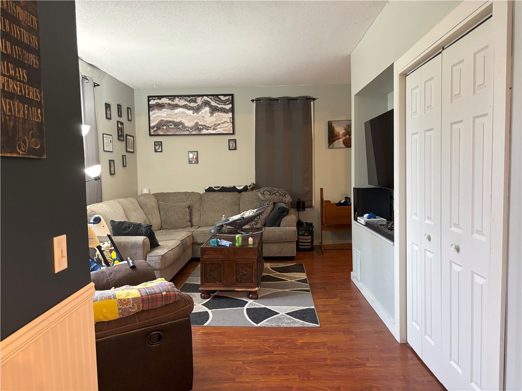 51 State Road 35 Property Photo 8