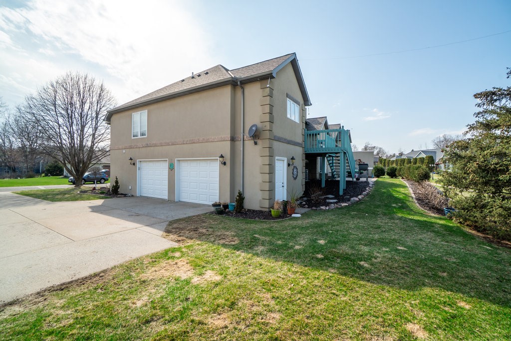 16456 90th Avenue Property Photo 32