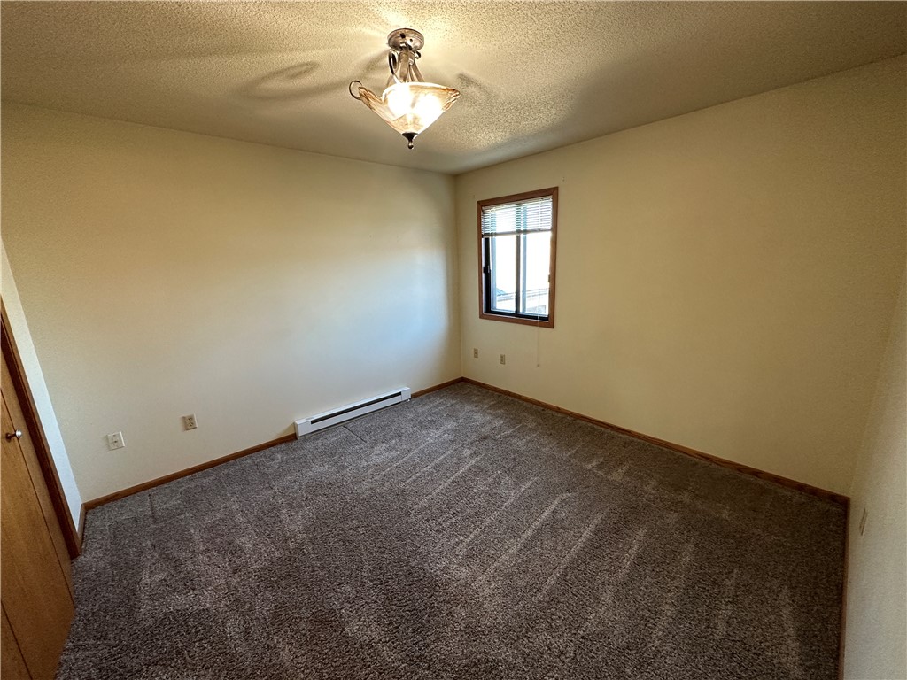2912 Edgewood Drive 4 Property Photo 8