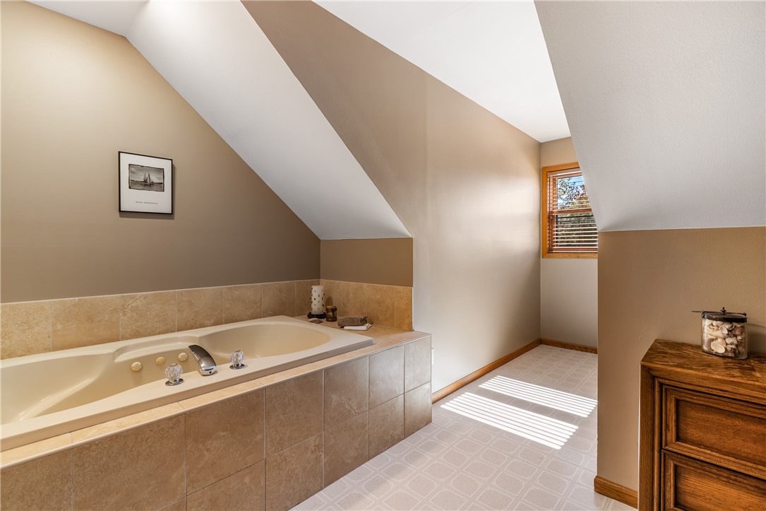 S8322 Oriole Drive Property Photo 27