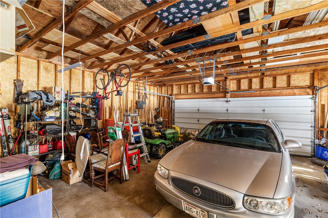S8322 Oriole Drive Property Photo 37