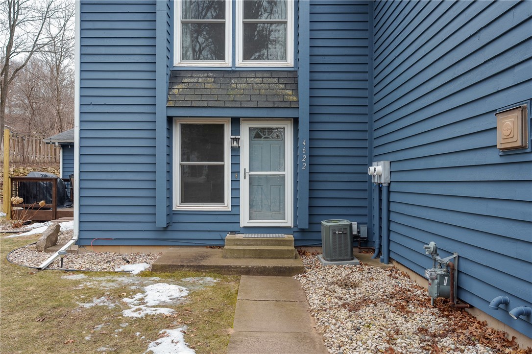 4622 Woodridge Drive 2 Property Photo 3