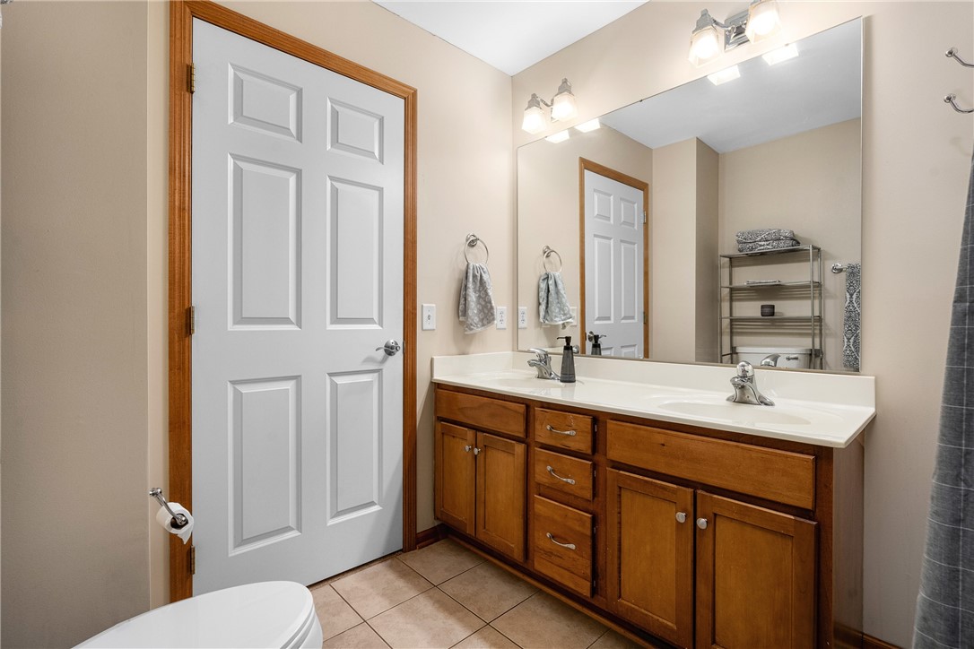 4622 Woodridge Drive 2 Property Photo 19
