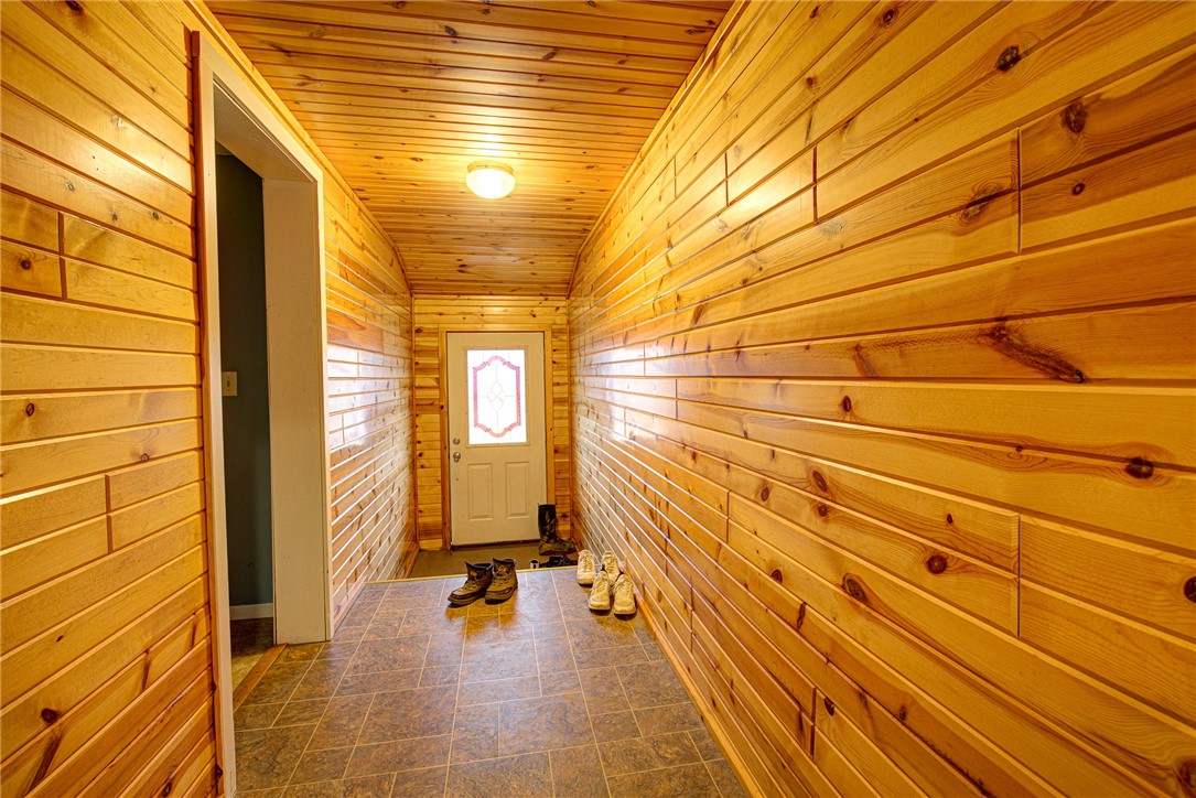 62201 State Highway 112 Property Photo 4