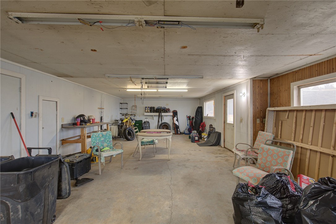 62201 State Highway 112 Property Photo 29