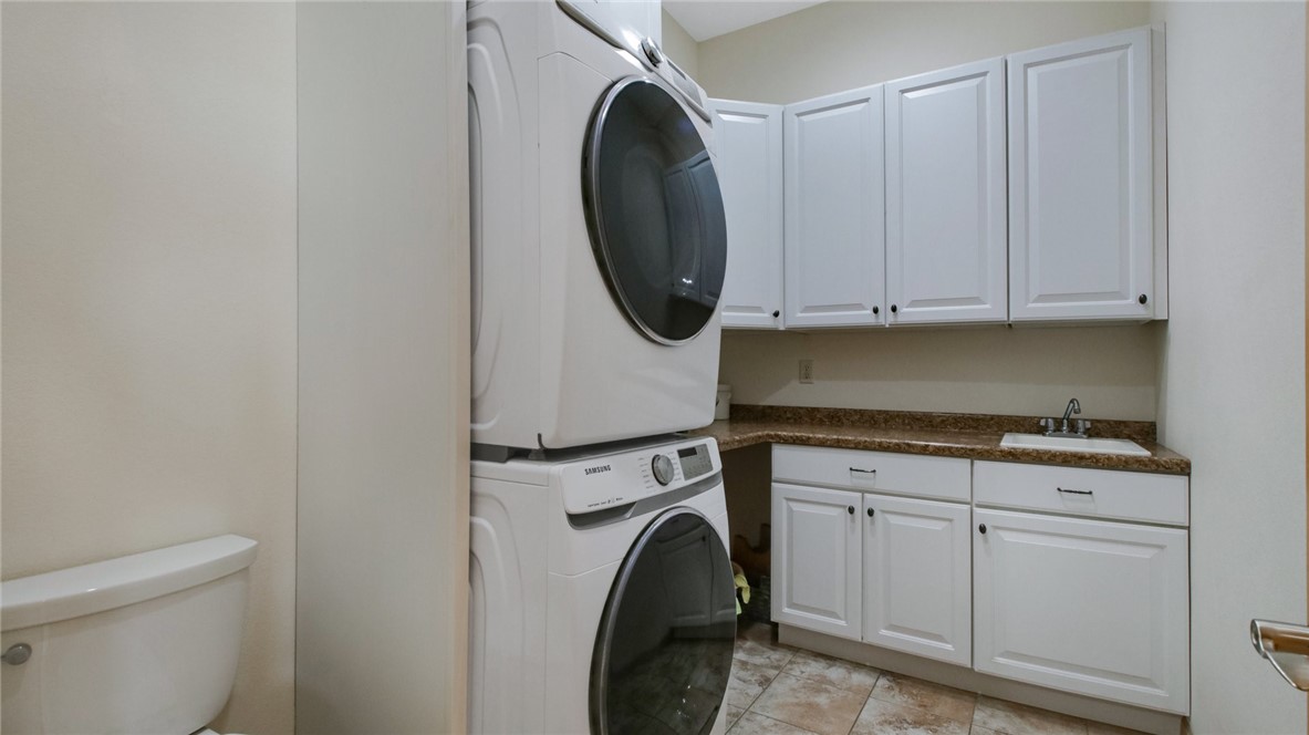 218815 Greentree Road Property Photo 27