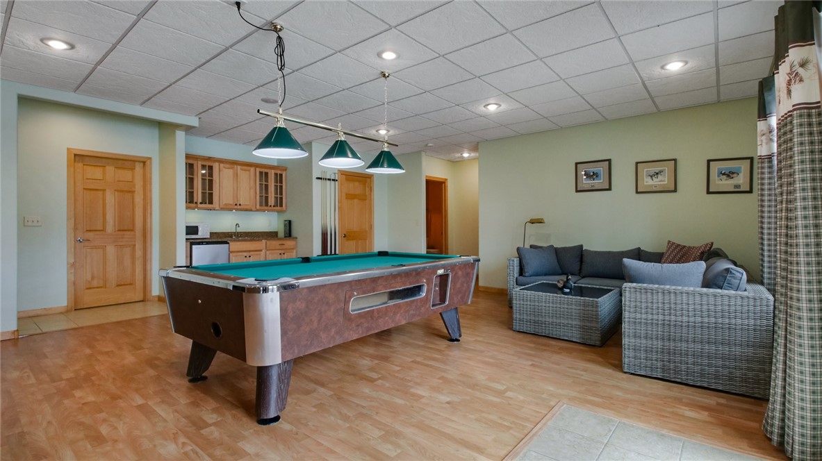 218815 Greentree Road Property Photo 32