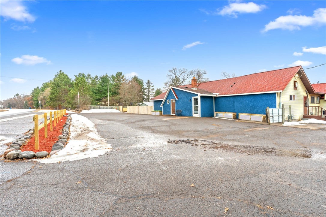 23487 State Road 35 Property Photo 4