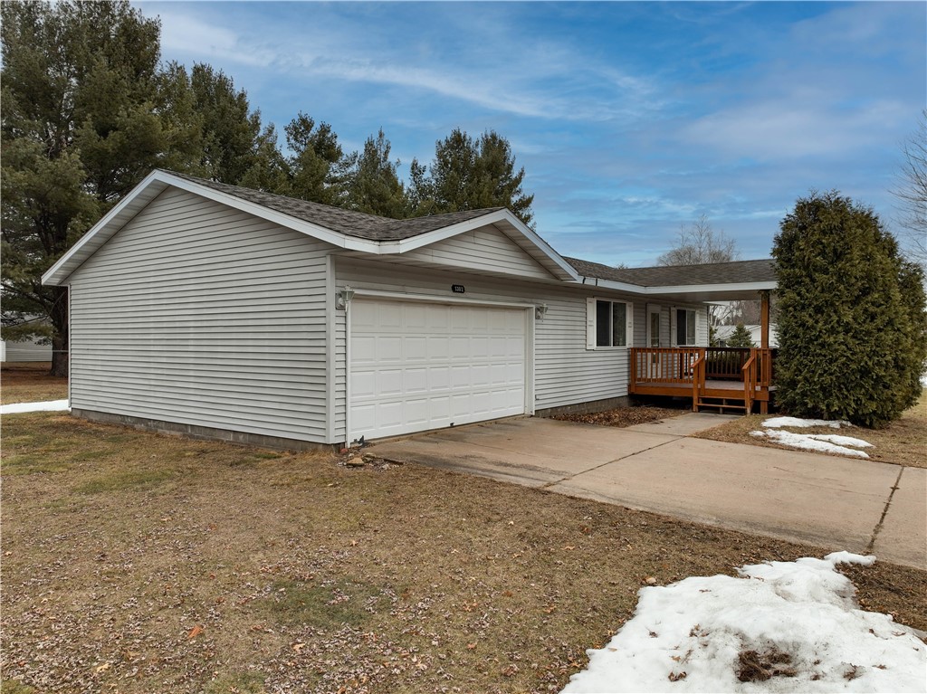 1302 W Stout Street Property Photo