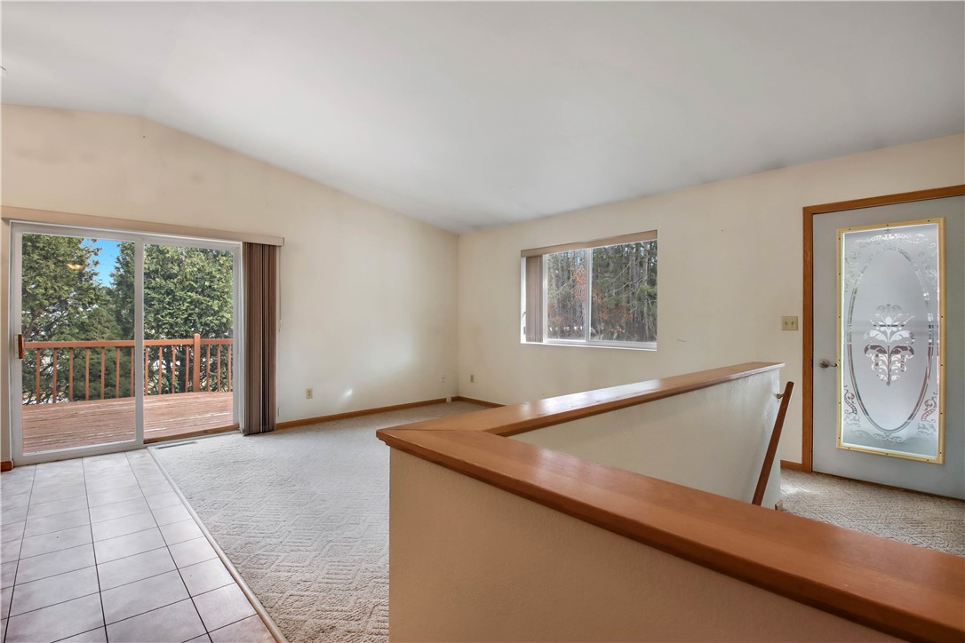 1302 W Stout Street Property Photo 14