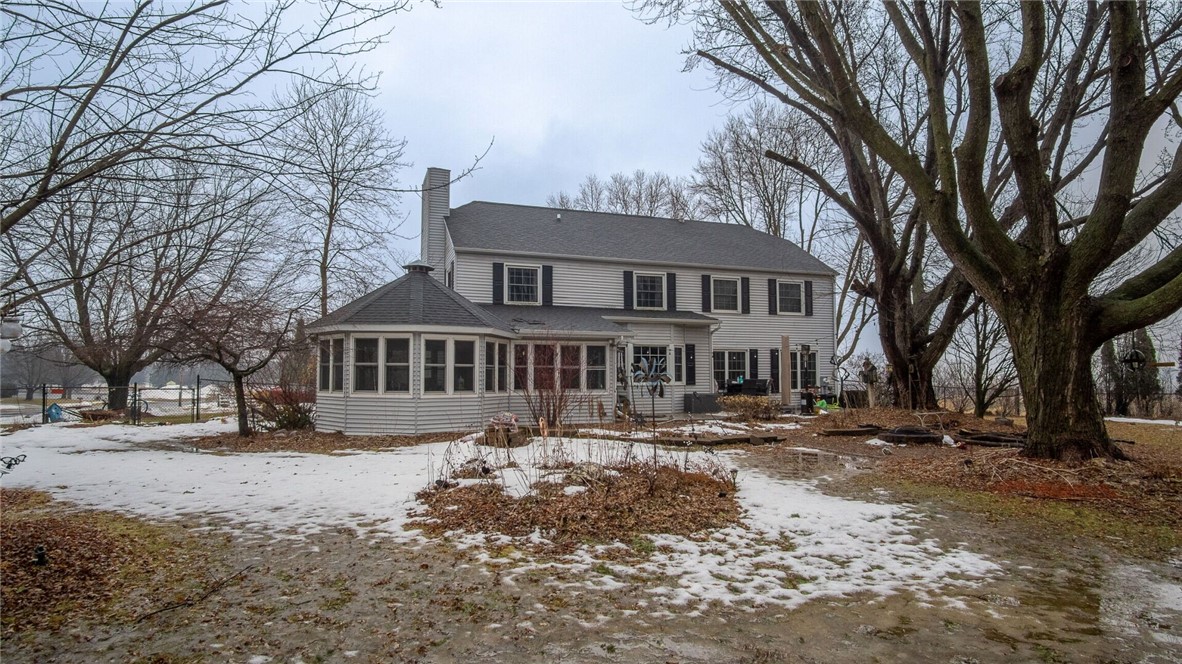 401 W Linden Street Property Photo 4