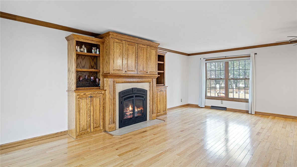 401 W Linden Street Property Photo 15