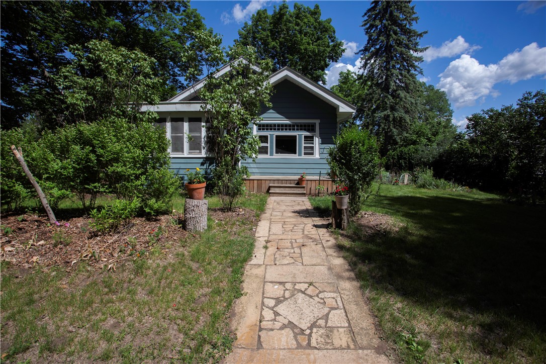 415 Main Street Property Photo 1