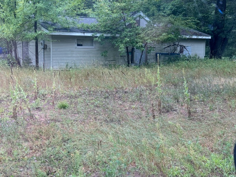 24051 Airport Road Property Photo 1