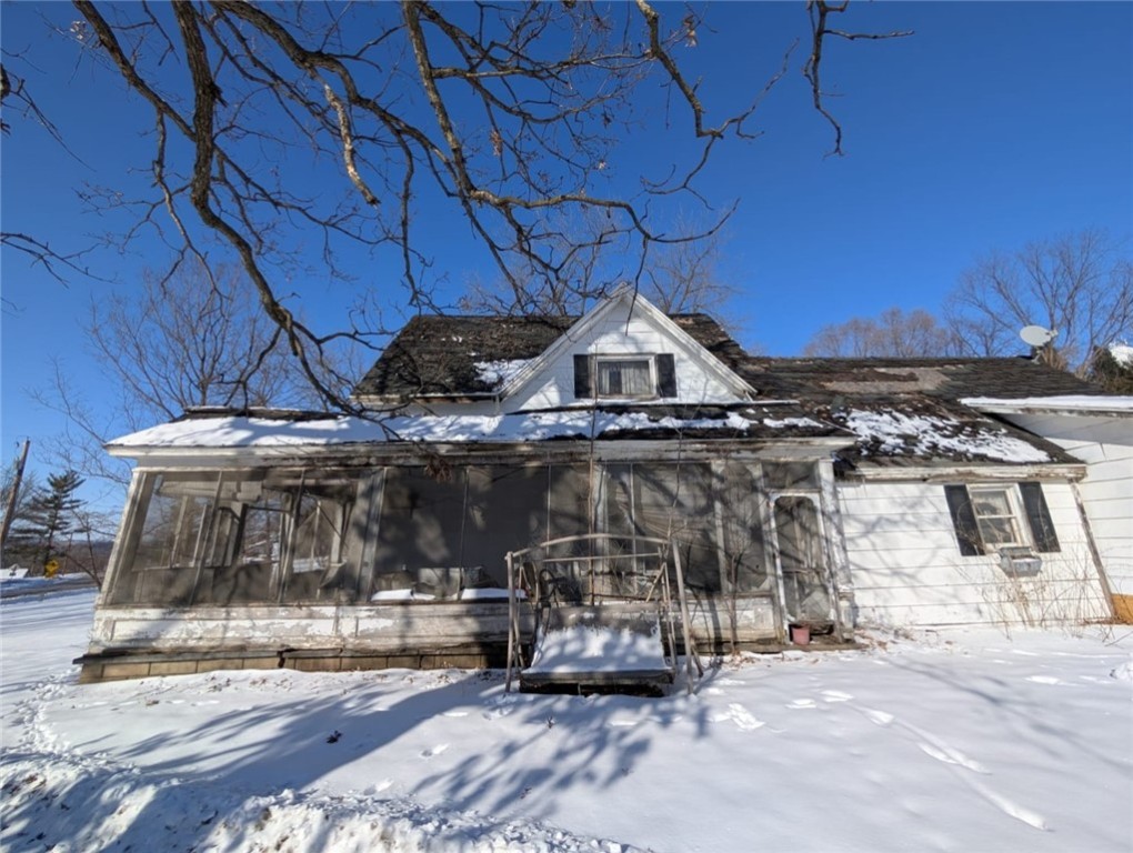 914 3rd Avenue E Property Photo 1