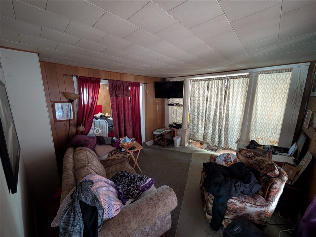 914 3rd Avenue E Property Photo 3