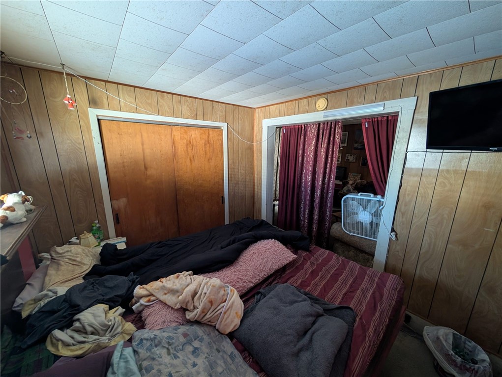 914 3rd Avenue E Property Photo 9