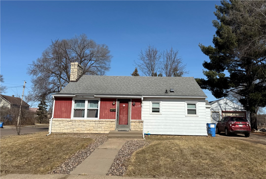 1528 Lynn Avenue Property Photo 1
