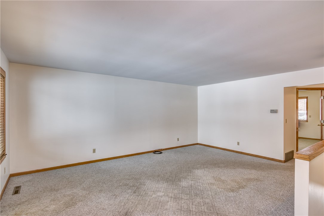 2125 Frank Street Property Photo 2