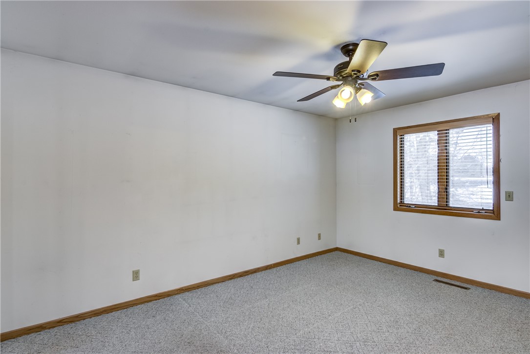 2125 Frank Street Property Photo 8
