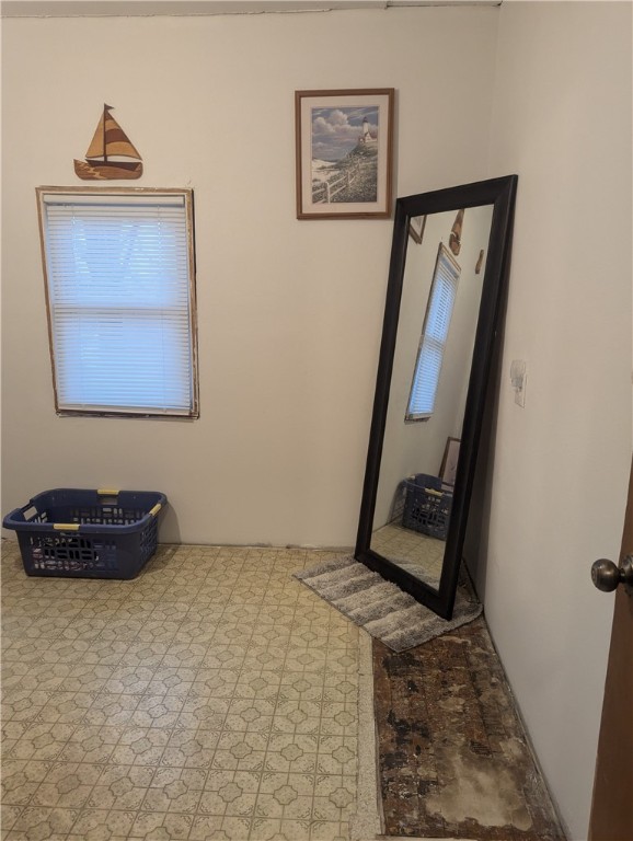 208 S 4th Street Property Photo 8